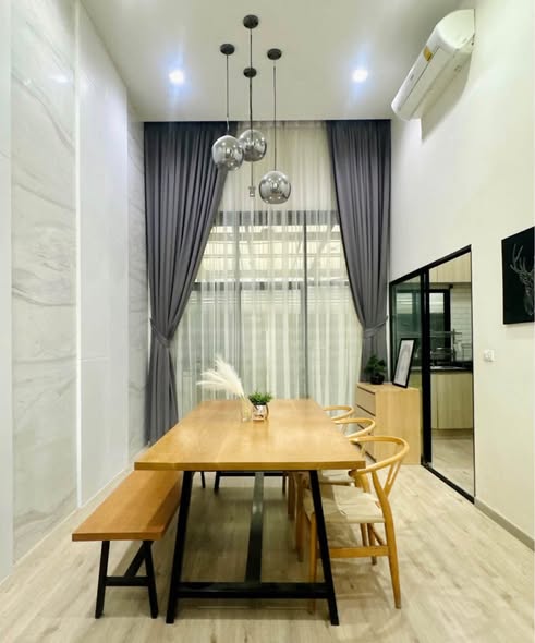 room interior of Arden Phatthanakan