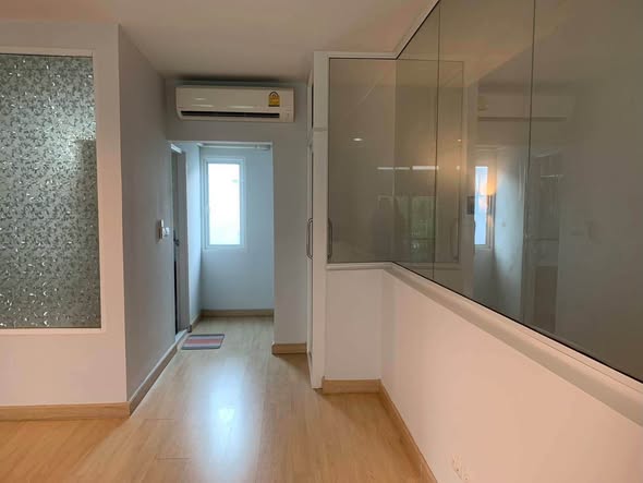 room interior of Areeya daily