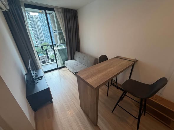 room interior of Artemis Sukhumvit 77