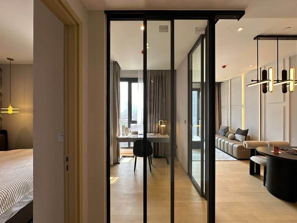 bedroom and room interior of ASHTON Asoke – Rama 9