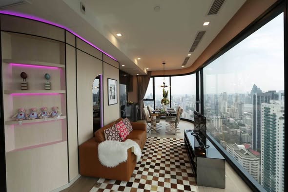 bedroom and living room of Ashton Asoke