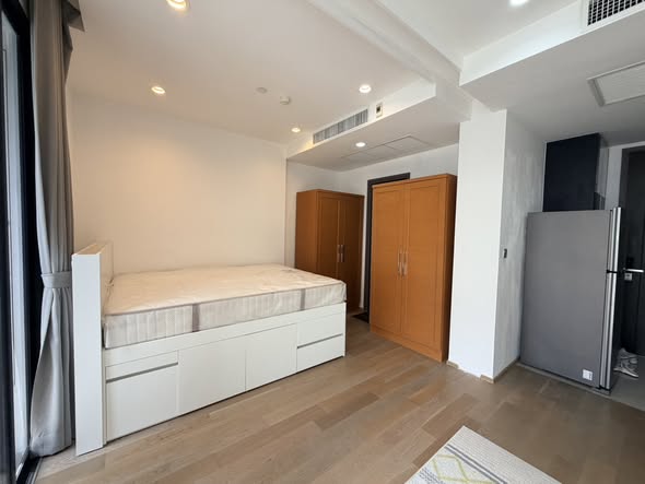 bedroom of Ashton Chula-Silom