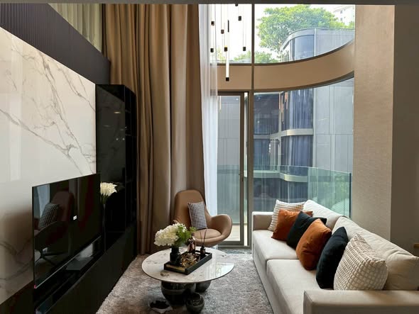living room of Ashton Residence 41