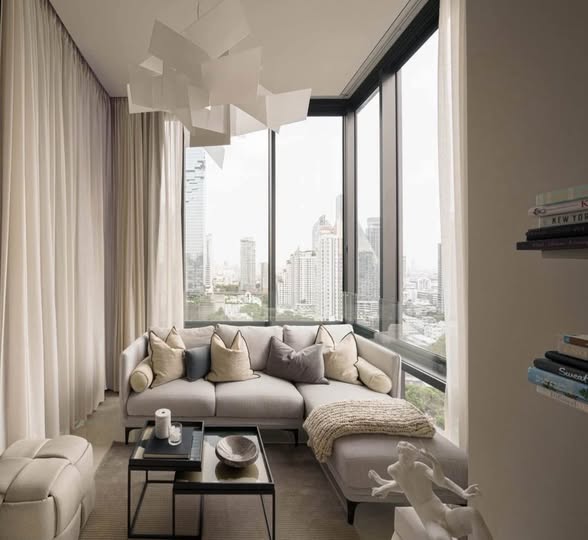 bedroom and living room of Ashton Silom