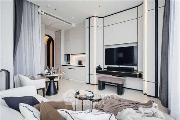 bedroom and living room of Ashton Silom