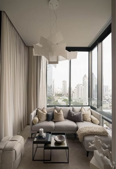 living room of Ashton Silom