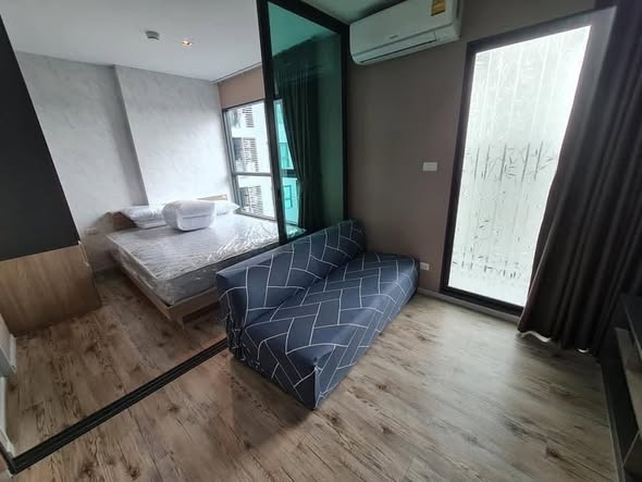 bedroom of Aspen Condo Lasalle
