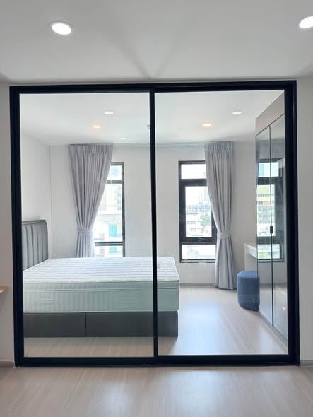 bedroom and room interior of Aspire Asoke-Ratchada