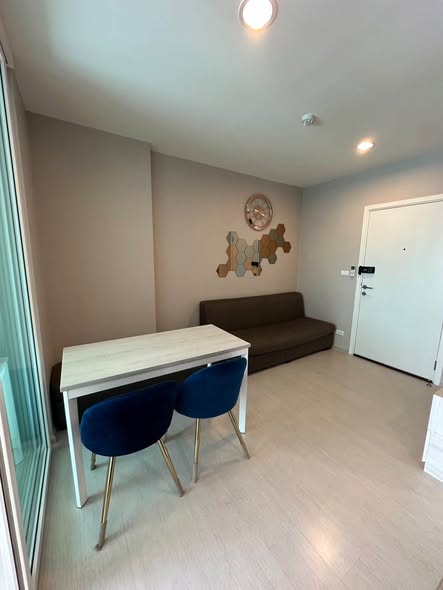 living room of Aspire Erawan Tower B