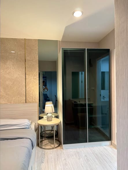 bedroom and room interior of Aspire Ngamwongwan