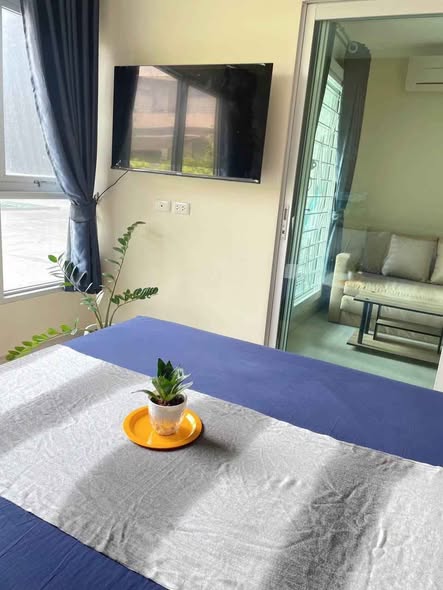 bedroom and room interior of Aspire Ngamwongwan