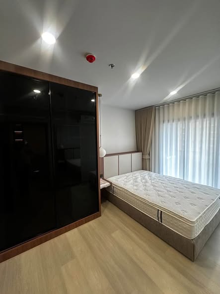 bedroom and room interior of Aspire Onnut Station