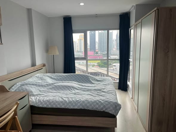 bedroom of Aspire Rama 9