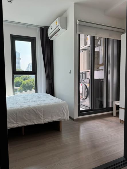 bedroom and room interior of Aspire Ratchayothin
