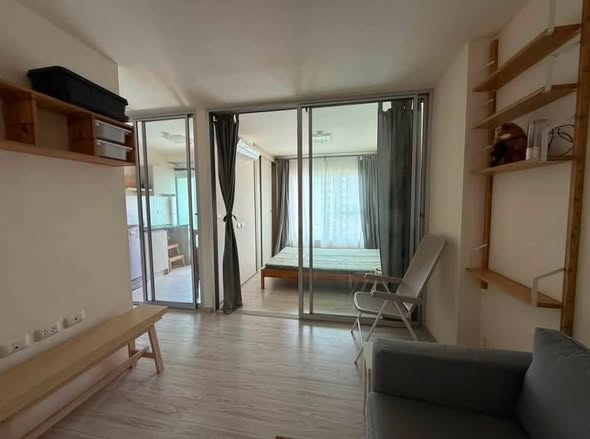 bedroom and room interior of Aspire Rattanathibet 2
