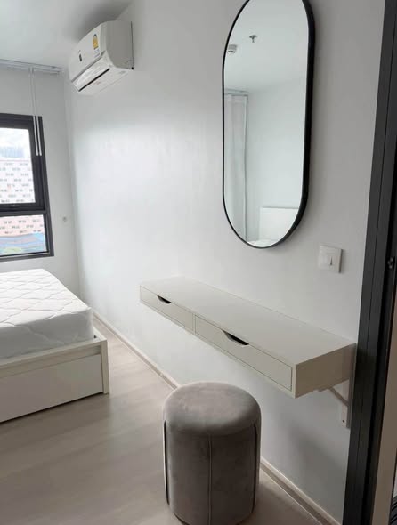 bedroom and bathroom of Aspire Rattanathibet Weston