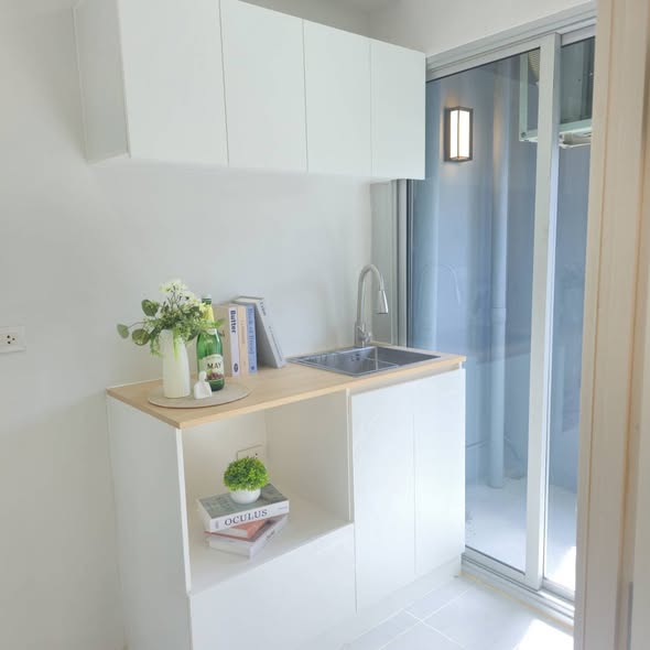 room interior of Aspire Sathon-Taksin (Brick Zone)