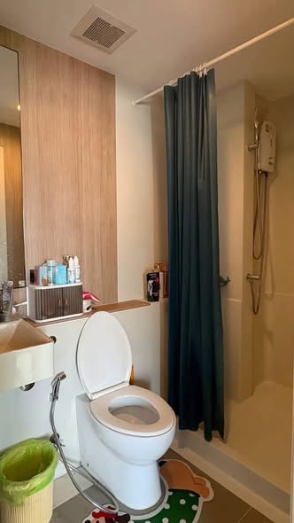 bathroom of Aspire Sathon-Taksin (Copper Zone)