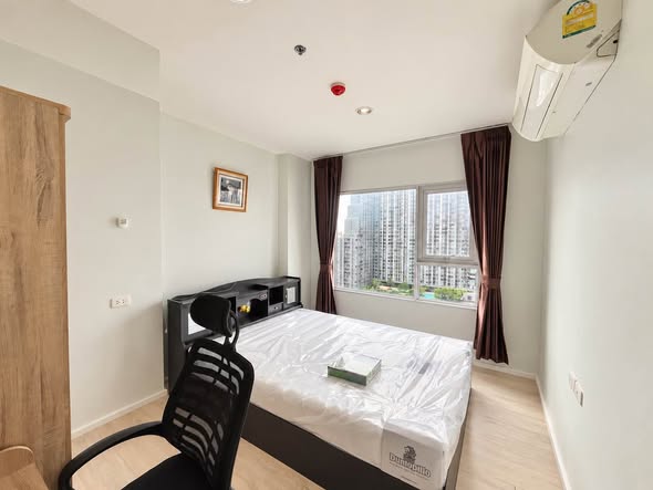 bedroom of Aspire Sathorn – Tha Phra