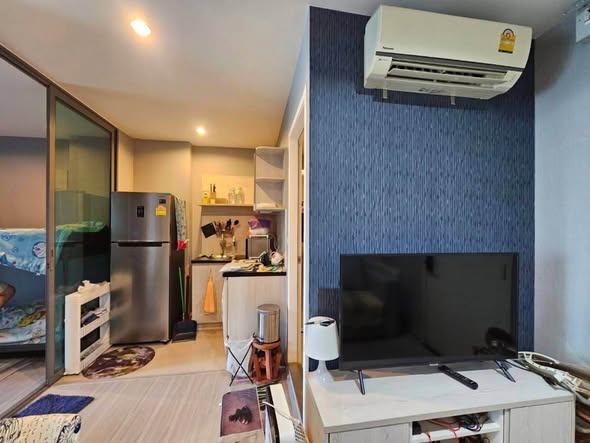 bedroom and room interior of Aspire Sathorn-Ratchaphruek