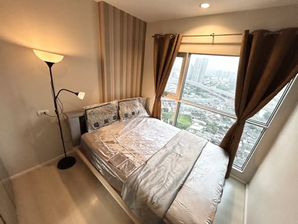 bedroom of Aspire Sukhumvit 48