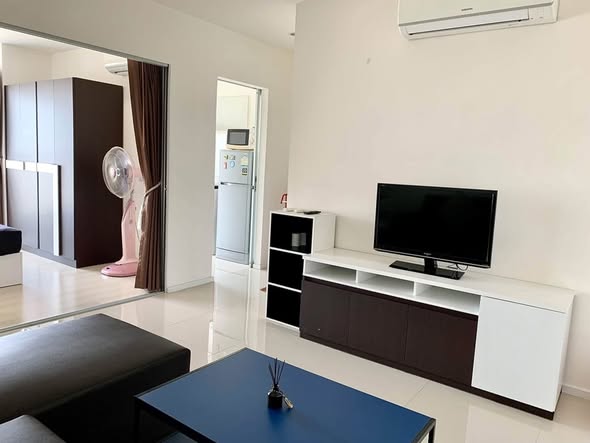 living room and bedroom and room interior of Aspire Sukhumvit 48