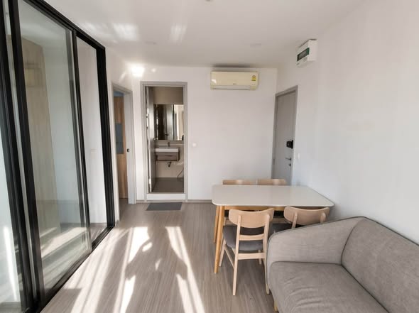 room interior of Aspire Sukhumvit-On Nut