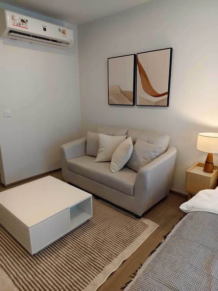 bedroom and living room of Aspire Sukhumvit-Rama 4
