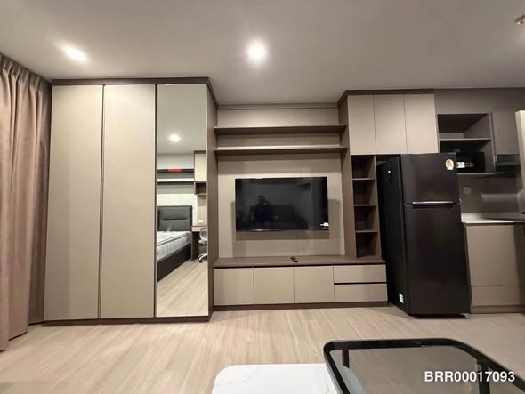 bedroom and room interior and kitchen of Aspire Sukhumvit-Rama 4