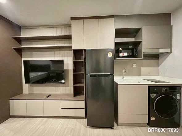 kitchen of Aspire Sukhumvit-Rama 4