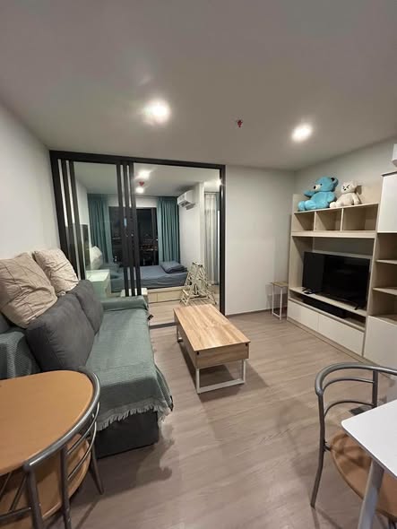 living room of Aspire Sukhumvit-Rama 4