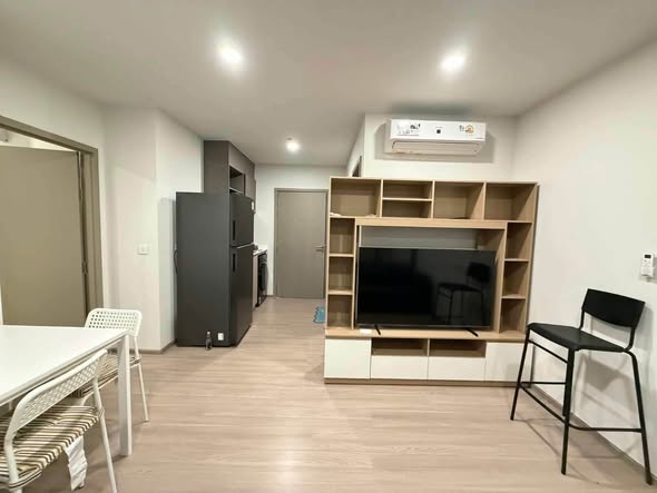 room interior of Aspire Sukhumvit-Rama 4