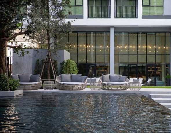 pool of ATMOZ Ladprao 15