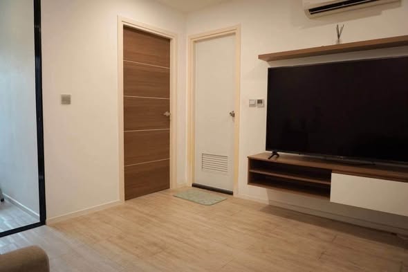 bedroom and room interior of Atmoz Ladprao 71