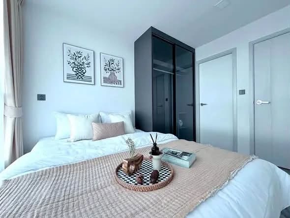 bedroom and room interior of Atmoz Palacio Ladprao Wanghin | แอทโมซ พาลาซิโอ ลาดพร้าว วังหิน