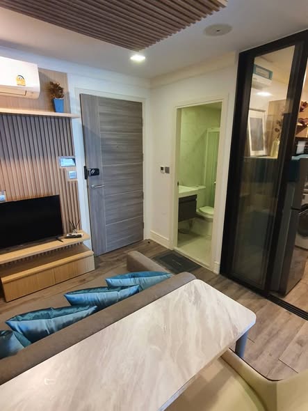 room interior of Atmoz รัชดา-ห้วยขวาง คอนโด