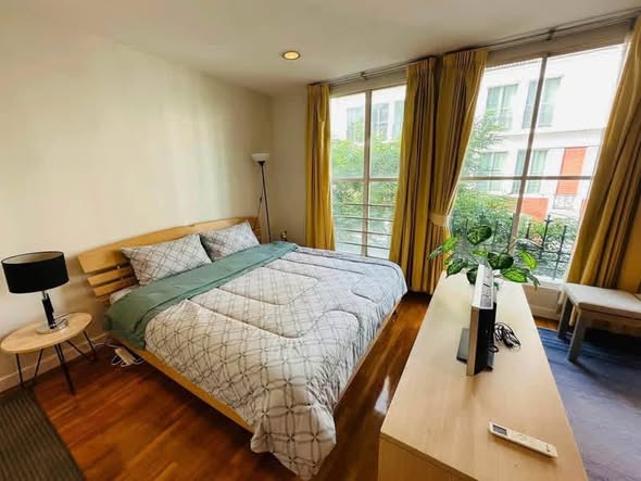 bedroom of Baan klang Krung (British Town – Thonglor)