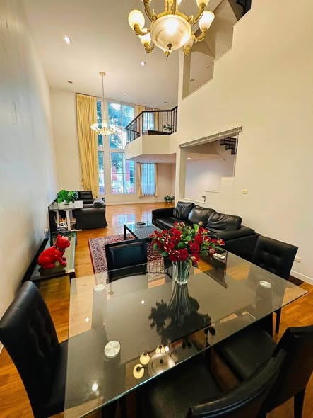 room interior of Baan klang Krung (British Town – Thonglor)