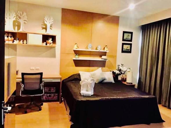 bedroom of Baan Klang Krung Siam-Pathum Wan