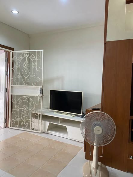 bedroom of Baan Klang Muang Rama 9 Soi 43