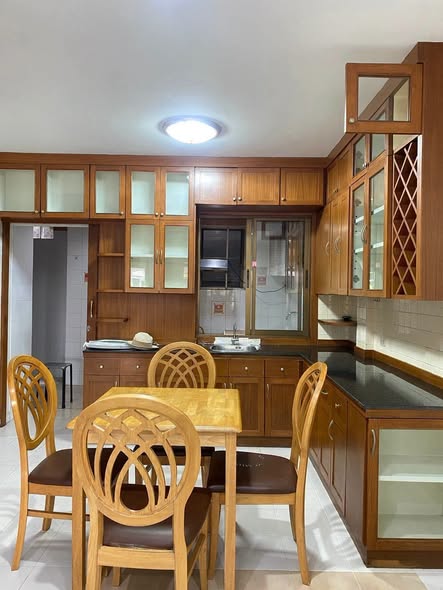 kitchen of Baan Klang Muang Rama 9 Soi 43