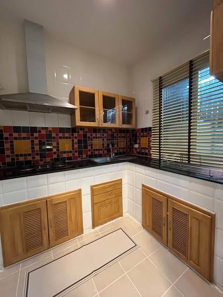 kitchen of Baan Klang Muang S-Sense Rama 9-Ladprao