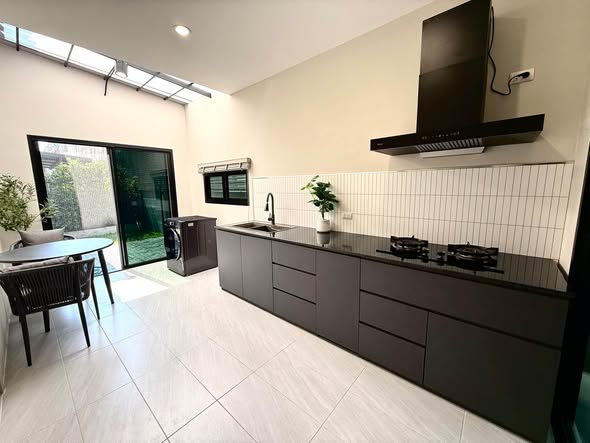 kitchen of Baan Klang Muang The Edition Bangna-Wongwaen