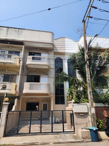 Baan Klang Muang Urbanion Rama 9-Ladprao