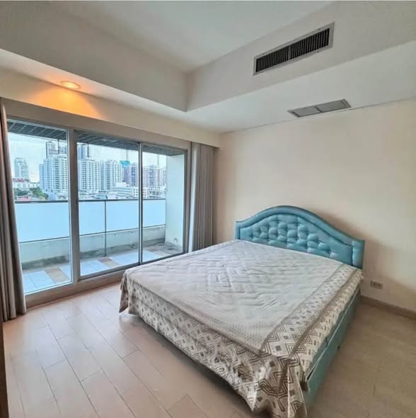 bedroom of Baan Nonzee Condominium