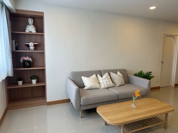 living room of Baan Onnut Condominium