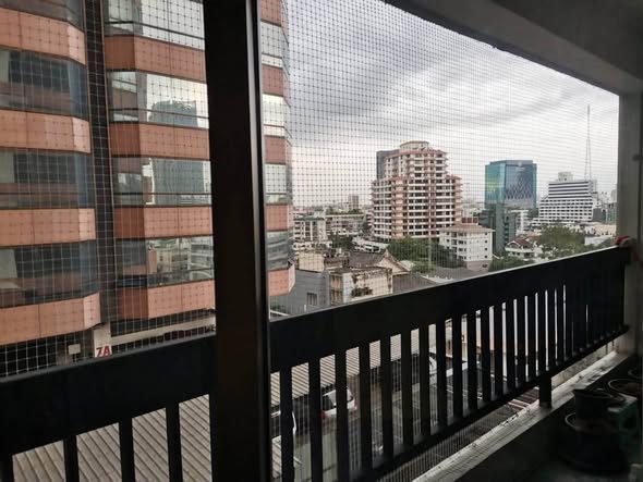 Baan Phaholyothin Place