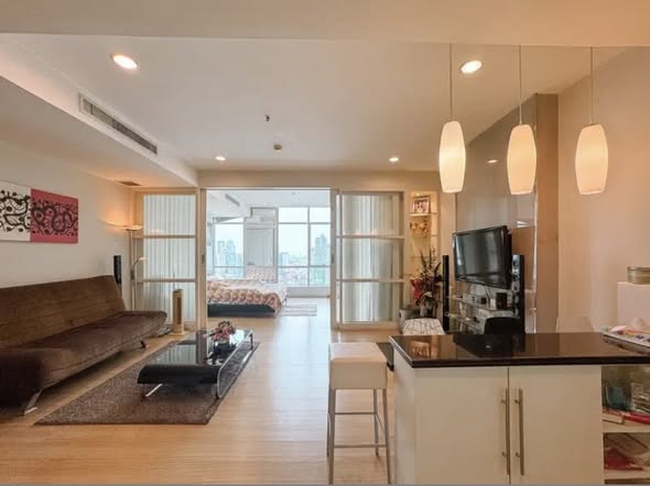 living room of Baan Sathorn Chao Phraya