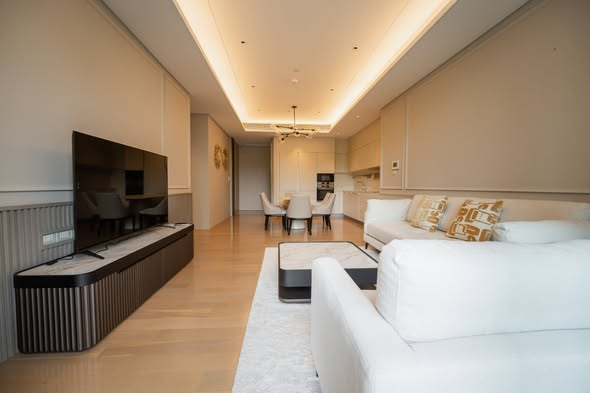living room of Baan Sindhorn (บ้านสินธร)