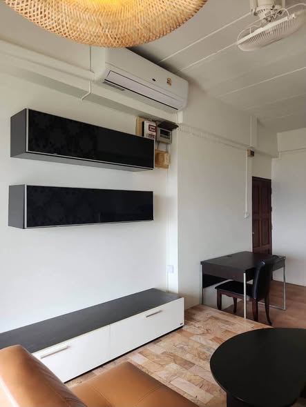 Baan Sukhothai Condo Building 11